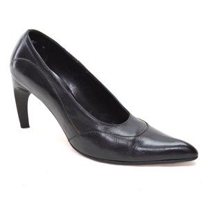 Espace Curvy Heel Pointed Toe Pumps Heels 5.5